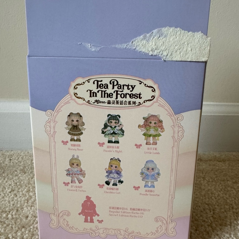 Tea Party In The Forest Doll - Lavender Dress Cheshire Cat - Picture 5 of 6